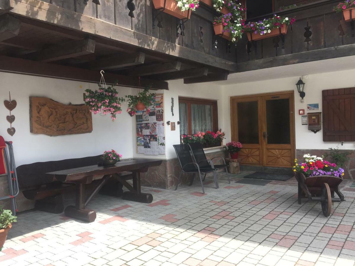Garni La Vara Corvara In Badia Ngoại thất bức ảnh